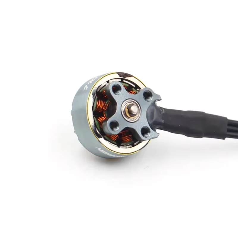 4 stuks SPARKHOBBY XSPEED 1103 - Foxeer Reaper F4 128K 65A Esc recensie en prijs